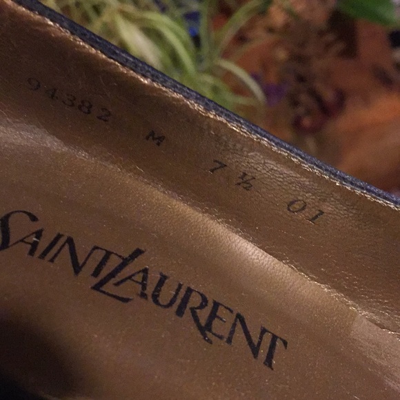 YVES SAINT LAURENT PUMPS - Picture 7 of 7